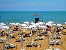 Elegant Retreat With Pool View