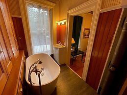 Upjohn House Inn