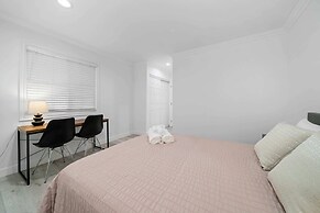 Marbella Lane Serene and Pristine Home