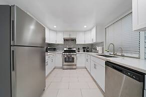 @ Marbella Lane - Serene and Pristine Home