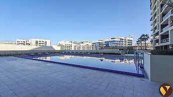 Vogue Jewelz Resident near MiracleGarden