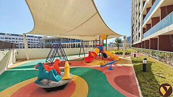 Vogue Jewelz Resident near MiracleGarden