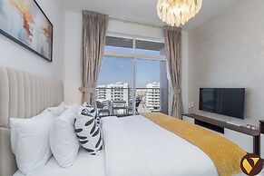 Vogue Jewelz Resident near MiracleGarden