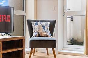 Tranquil Telford Retreat With 2 Bedrooms