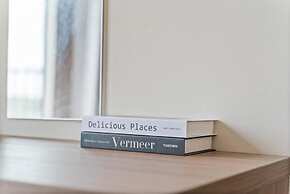 Tranquil Telford Retreat With 2 Bedrooms