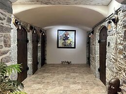 Barbican - Historic - Pets Ok - Parking - 5 Guests