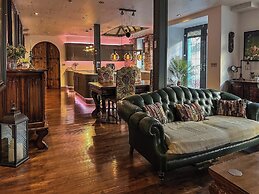 Barbican - Historic - Pets Ok - Parking - 5 Guests