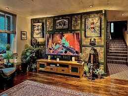 Barbican - Historic - Pets Ok - Parking - 5 Guests