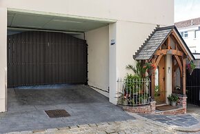 Barbican - Historic - Pets Ok - Parking - 5 Guests