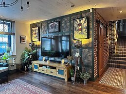 Barbican - Historic - Pets Ok - Parking - 5 Guests