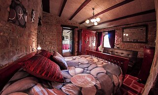 Fortaleza Medieval La Manyosa