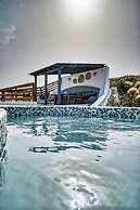 360o 2BD Panoramic Apartment