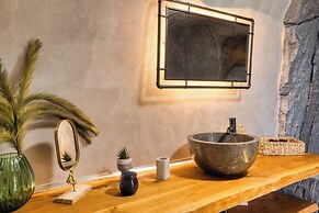 360o 2BD Panoramic Apartment