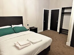 Green Ariana hotel and restaurant