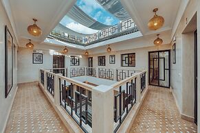 Riad Valentine