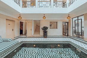 Riad Valentine
