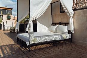 Riad Valentine