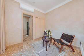 Riad Valentine