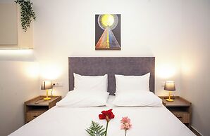 Azogire Hotel
