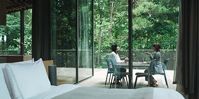 Snow Peak FIELD SUITE SPA HEADQUARTERS