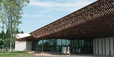 Snow Peak FIELD SUITE SPA HEADQUARTERS