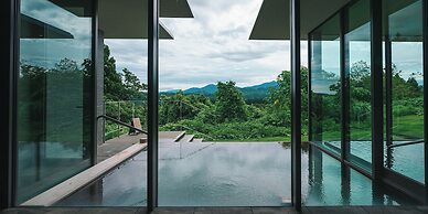 Snow Peak FIELD SUITE SPA HEADQUARTERS