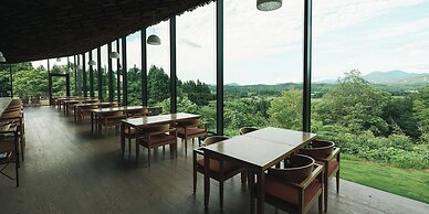 Snow Peak FIELD SUITE SPA HEADQUARTERS