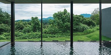 Snow Peak FIELD SUITE SPA HEADQUARTERS