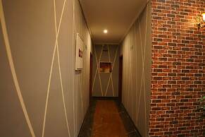 Haven Hotel & Corporate Suites, Sector 31, Gurgaon