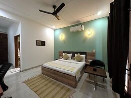 Haven Hotel & Corporate Suites, Sector 31, Gurgaon