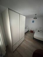 Barbara Gortito, 2 Bedrooms Flat With A Sea View