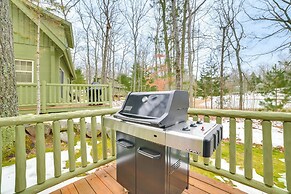 Golf, Swim & Soak in Pond Views: Lewiston Escape!