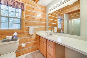 Golf, Swim & Soak in Pond Views: Lewiston Escape!