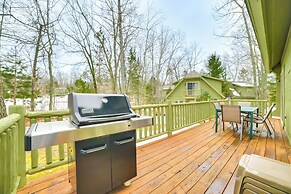 Golf, Swim & Soak in Pond Views: Lewiston Escape!