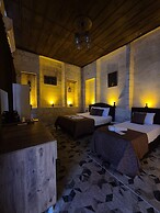 Şanliruha Konukevi ve Sira Geceleri