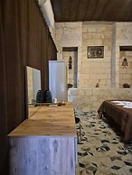 Şanliruha Konukevi ve Sira Geceleri