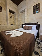 Şanliruha Konukevi ve Sira Geceleri