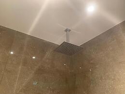 XXIV Domus Luxury Suites