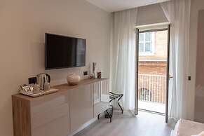 XXIV Domus Luxury Suites