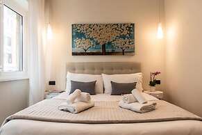 XXIV Domus Luxury Suites