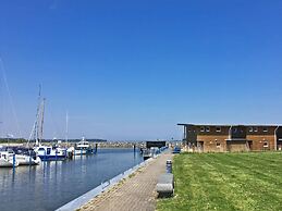 Hausboot in Barth am Barther Bodden