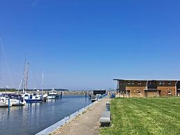 Hausboot in Barth am Barther Bodden