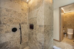 LIN Boutique Hotel by HOUSY HOST