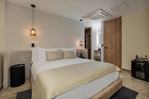 LIN Boutique Hotel by HOUSY HOST
