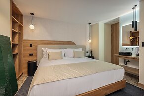 LIN Boutique Hotel by HOUSY HOST