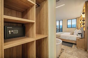 LIN Boutique Hotel by HOUSY HOST