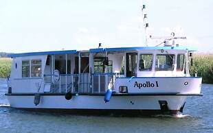 Hausboot in Kroeslin am Bodden