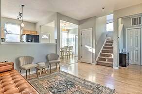 Cozy Downtown Escape