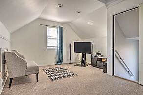 Cozy Downtown Escape