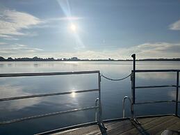 Hausboot am Xantener Nordsee